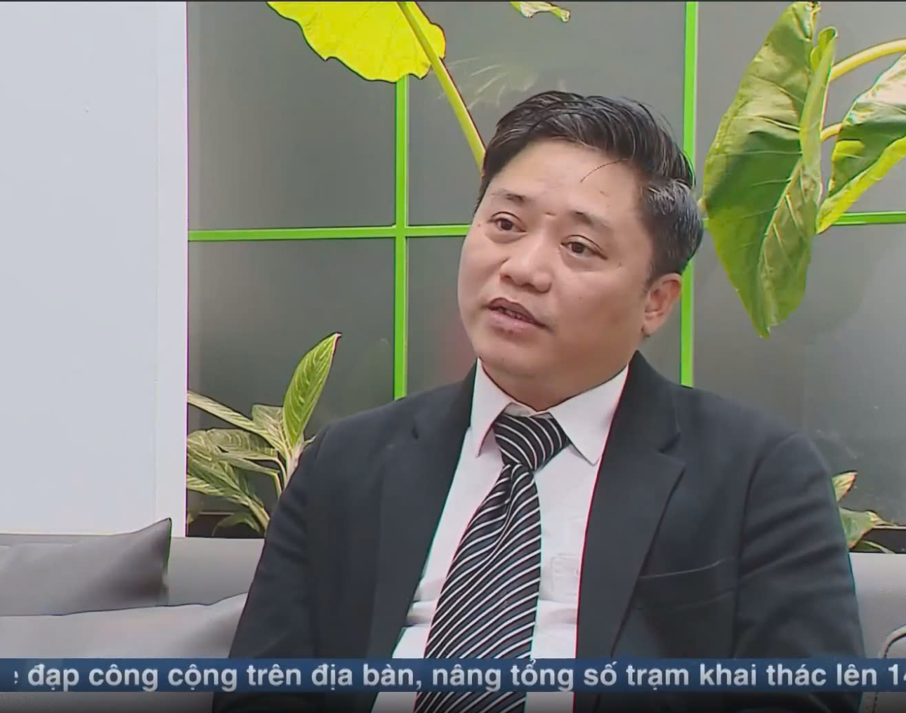 Luật sư Vũ Khánh Định hợp tác với VTV